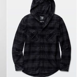ARITZIA TNA plaid flannel in light grey